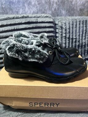 Sperry Black Faux Fur Lined Winter Duck Boots